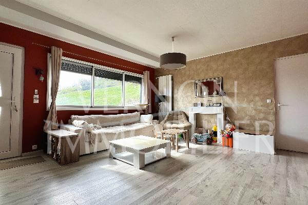 photo A 6 km du centre de Vernon.