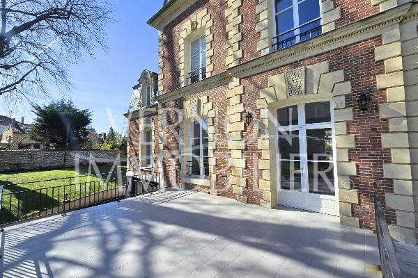 photo Exceptionnel sur Vernon – 100,20 m²