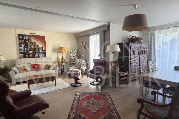 photo Appartement en bord de Seine